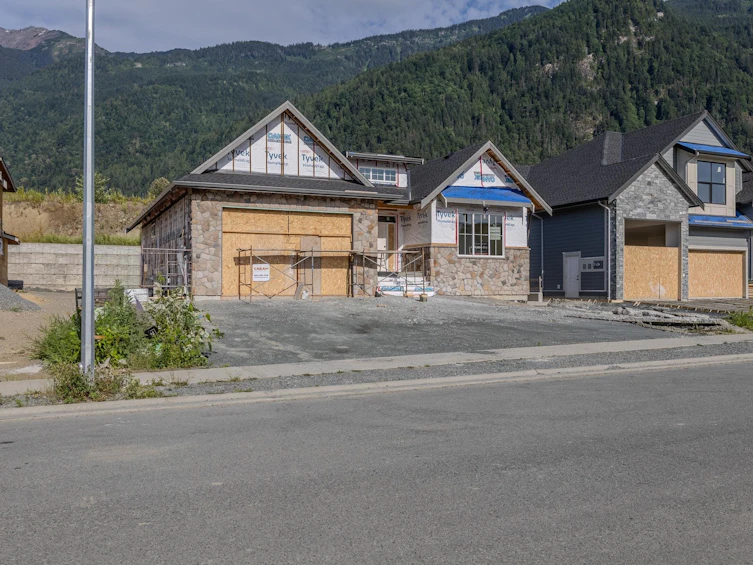 10022 Trillium Way, Chilliwack, BC, V0X 1X1 - 2