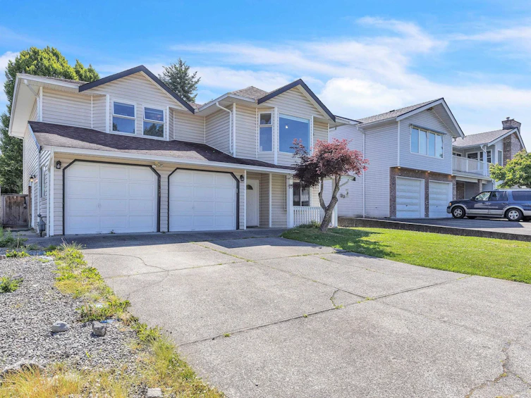 12326 Aurora Street, Maple Ridge, BC, V2X 0J5