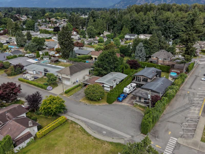 46725 Macken Avenue - 5