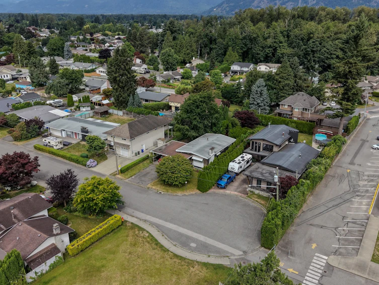 46725 Macken Avenue, Chilliwack, BC, V2P 3C1 - 5
