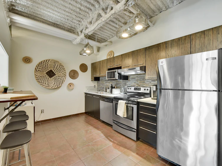305-350 E 2nd Avenue, Vancouver, BC, V5T 4R8 - 14