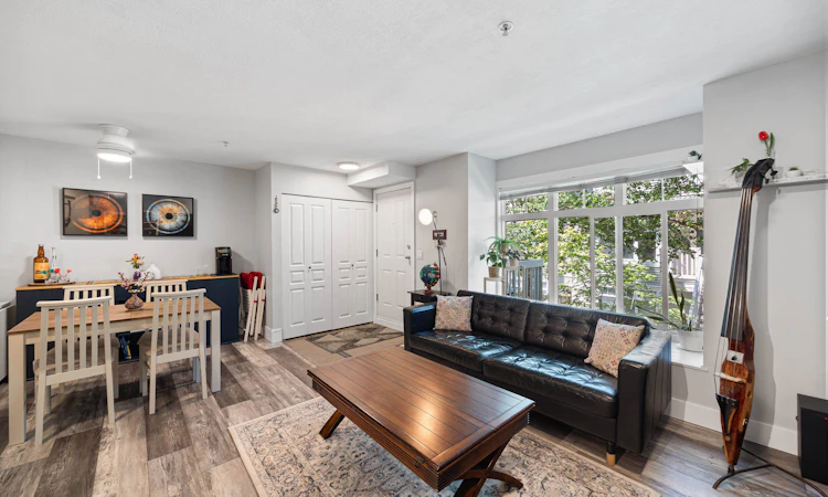 10-7428 Southwynde Avenue