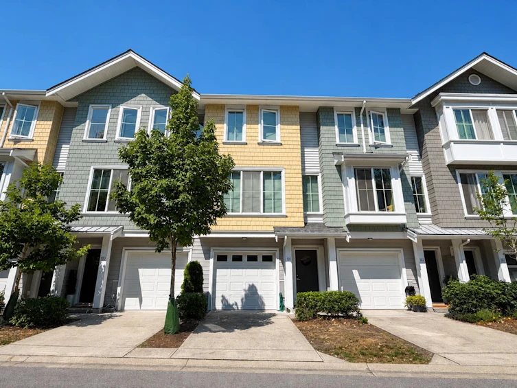 101-5550 Admiral Way, Delta, BC, V4K 0C4