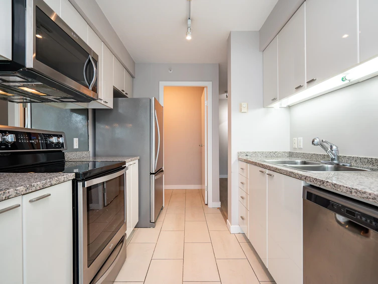 2604-1288 W Georgia Street, Vancouver, BC, V6E 4R3 - 6