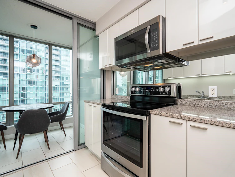 2604-1288 W Georgia Street, Vancouver, BC, V6E 4R3 - 7