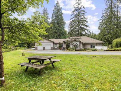 26350 Trethewey Crescent - 4