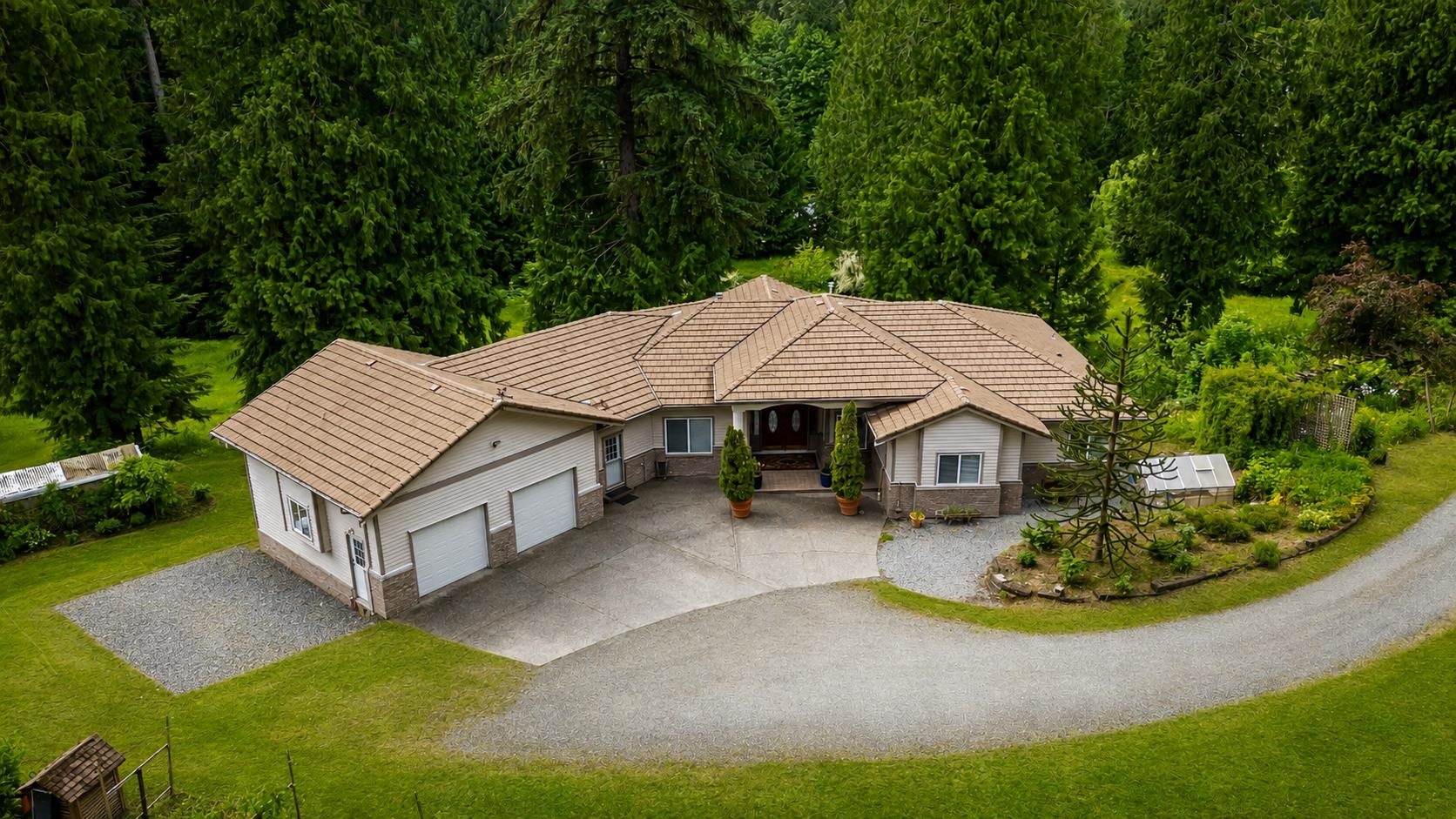 26350 Trethewey Crescent, Maple Ridge, BC, V2W 1A5