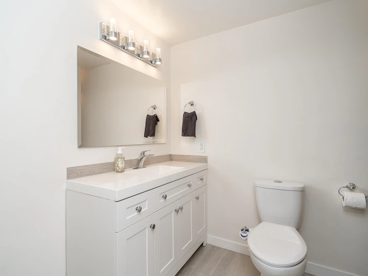 2436 Leclair Drive, Coquitlam, BC, V3K 6G7 - 30