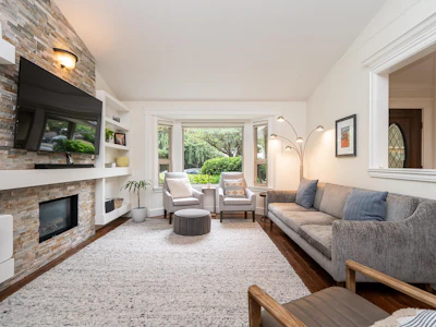 2436 Leclair Drive - 3