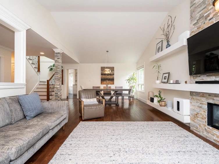 2436 Leclair Drive, Coquitlam, BC, V3K 6G7 - 5