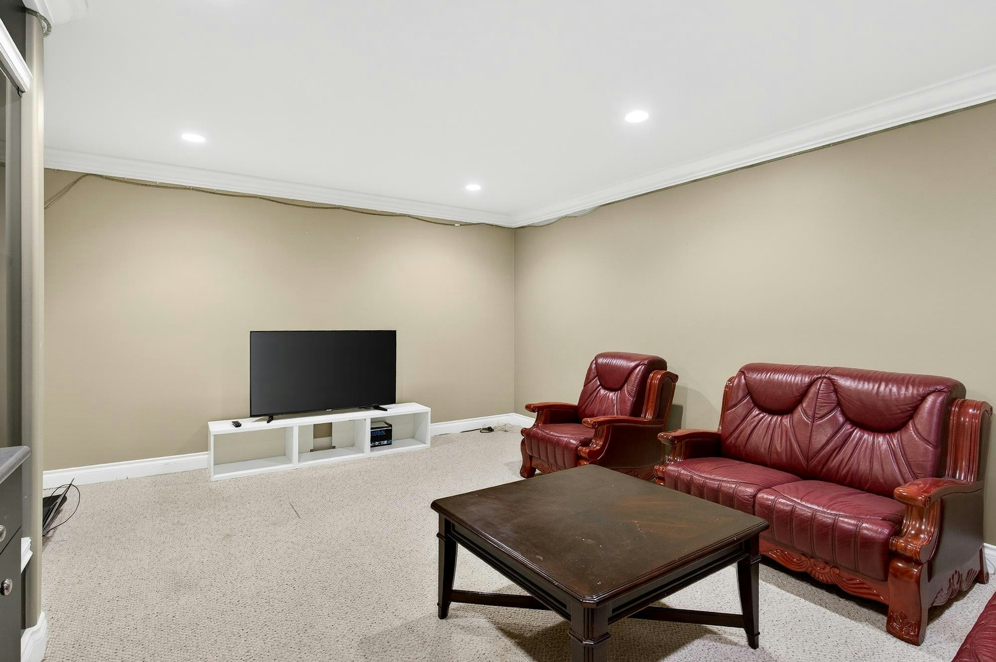 18048 99a Avenue, Surrey, BC, V4N 4V6 - 34