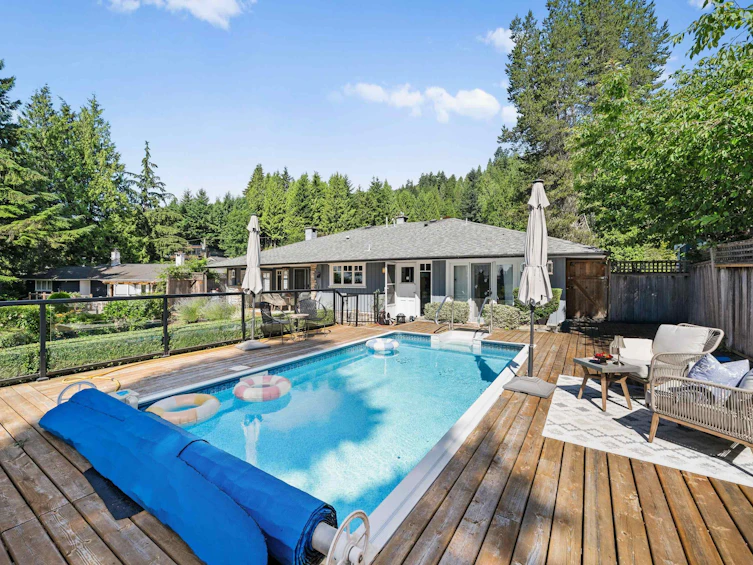 80 Glenmore Drive, West Vancouver, BC, V7S 1A8