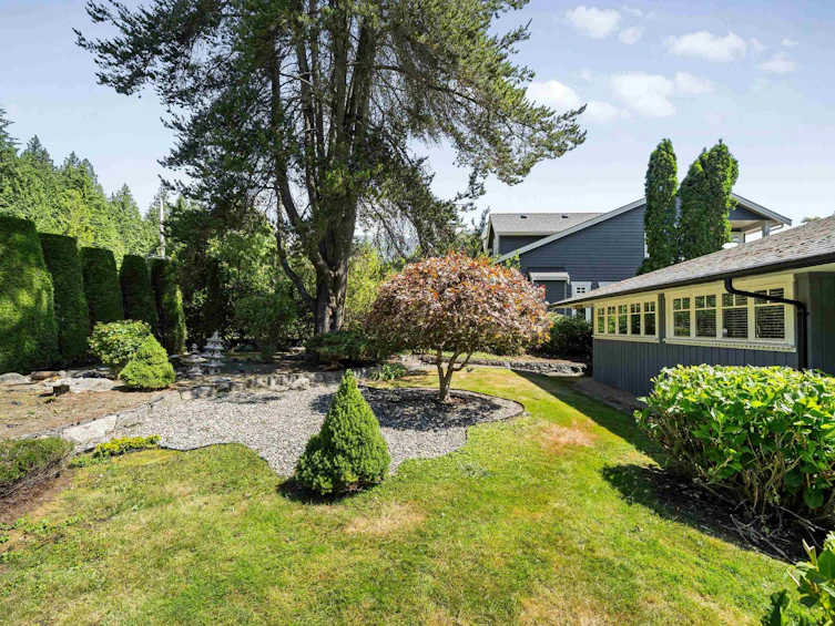 80 Glenmore Drive, West Vancouver, BC, V7S 1A8 - 36
