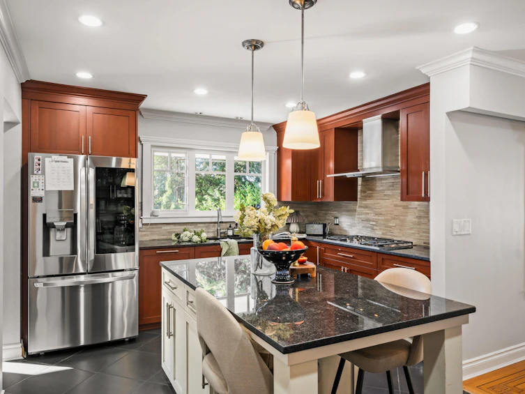 80 Glenmore Drive, West Vancouver, BC, V7S 1A8 - 15