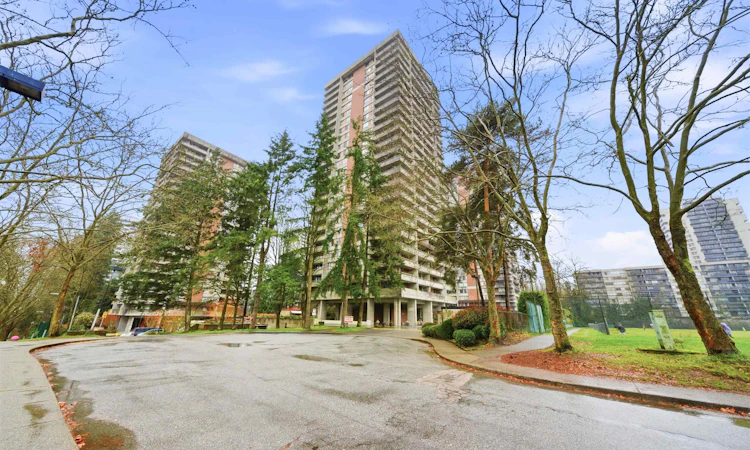 503-3755 Bartlett Court