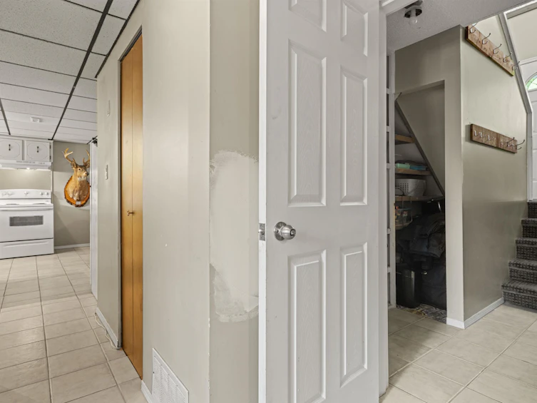 450 Wardle Street, Hope, BC, V0X 1L0 - 24