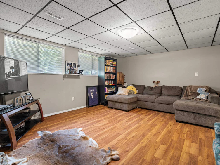 450 Wardle Street, Hope, BC, V0X 1L0 - 30