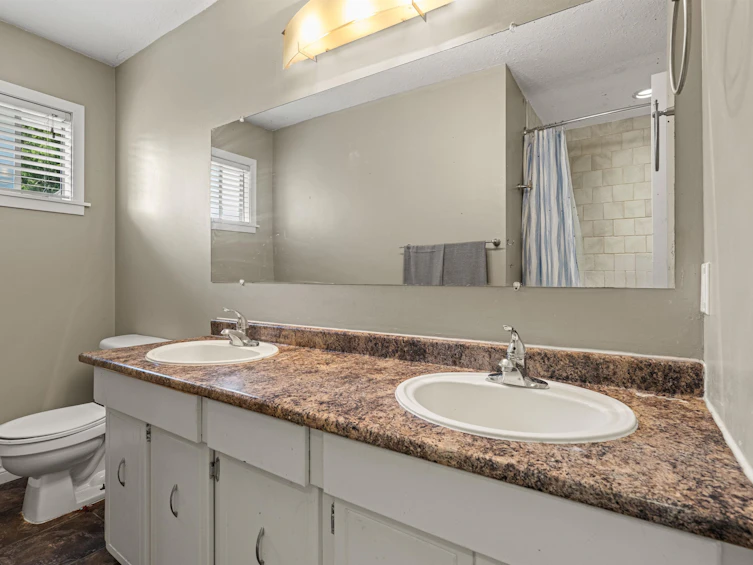 450 Wardle Street, Hope, BC, V0X 1L0 - 18