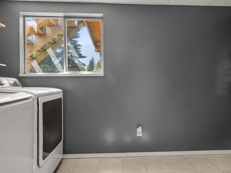 450 Wardle Street, Hope, BC, V0X 1L0 - 29