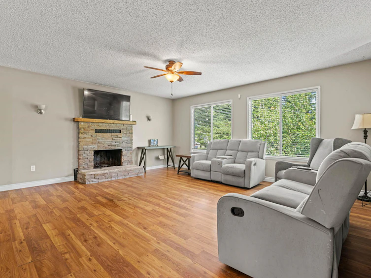 450 Wardle Street, Hope, BC, V0X 1L0 - 5