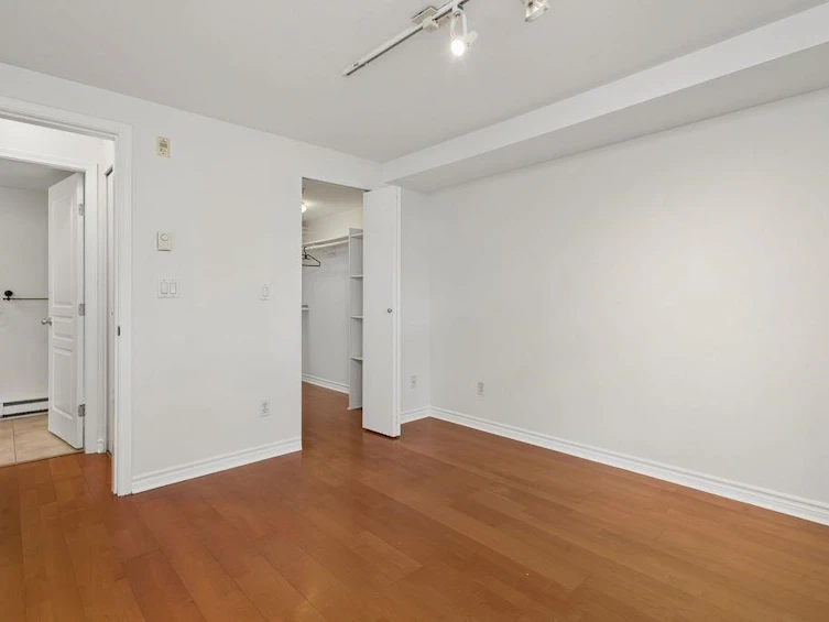 993 Lynn Valley Road, North Vancouver, BC, V7J 1Z6 - 21