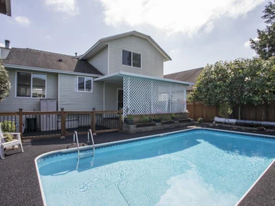 12181 Chestnut Crescent - 2