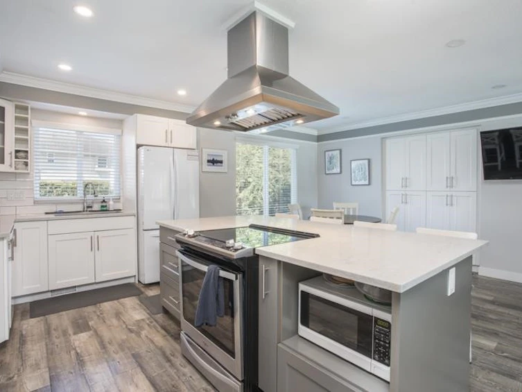 12181 Chestnut Crescent, Pitt Meadows, BC, V3Y 2C8 - 9