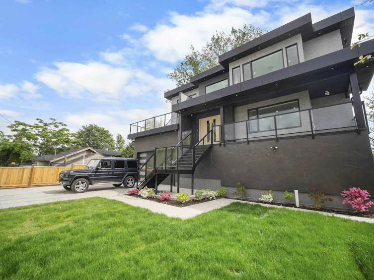 12644 113b Avenue, Surrey, BC, V3V 3M9 - 2
