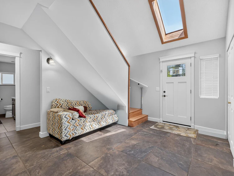 6921 Westview Drive, Delta, BC, V4E 2L7 - 4