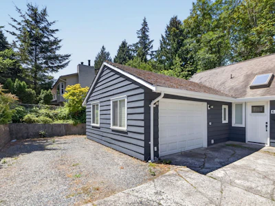 6921 Westview Drive - 2