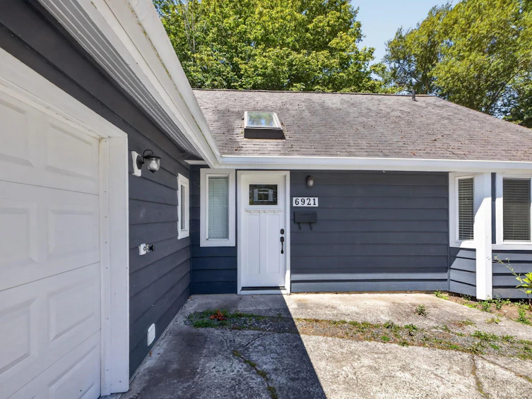 6921 Westview Drive, Delta, BC, V4E 2L7 - 3