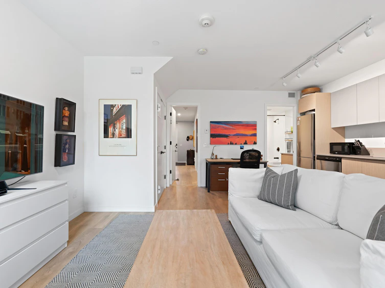 31-528 E 2nd Street, North Vancouver, BC, V7L 0G8 - 31