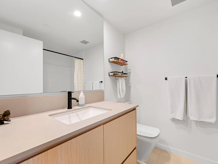 31-528 E 2nd Street, North Vancouver, BC, V7L 0G8 - 23