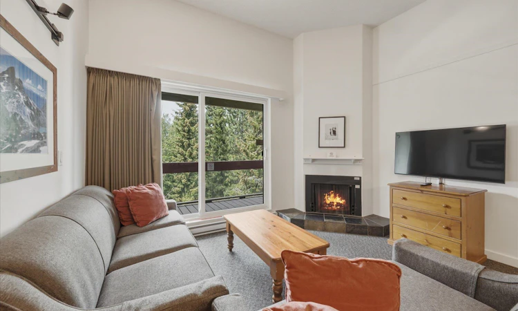 410-4200 Whistler Way
