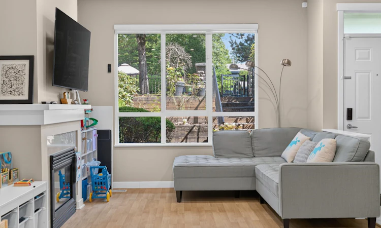 17-9088 Halston Court