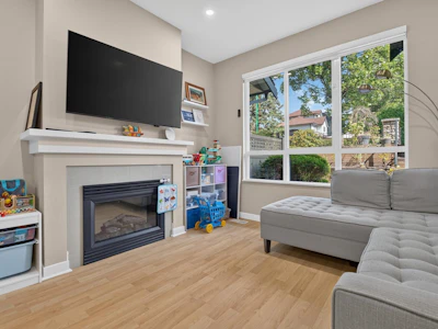17-9088 Halston Court - 5