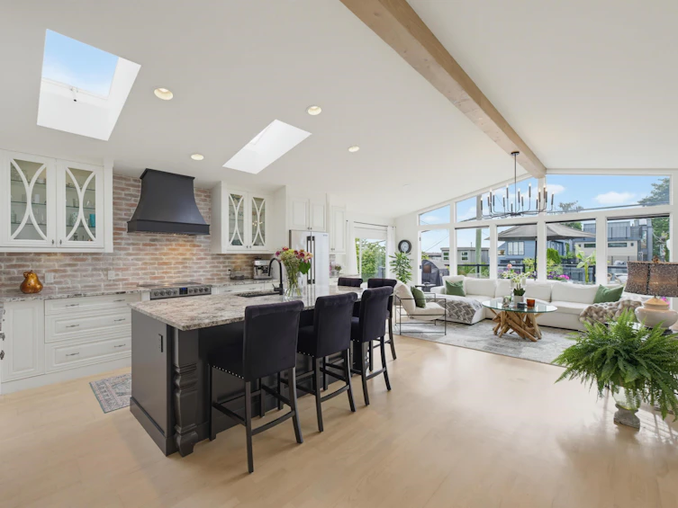 938 Stevens Street, Surrey, BC, V4B 4X4 - 8