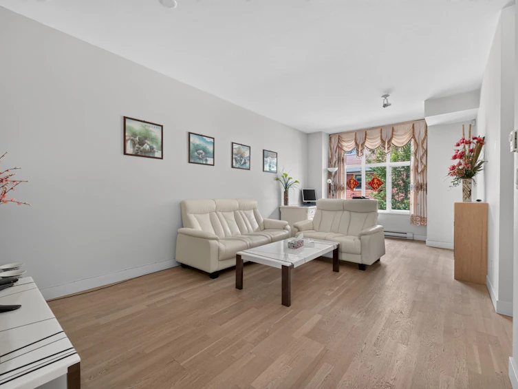 805-8485 New Haven Close, Burnaby, BC, V5J 0B7 - 9