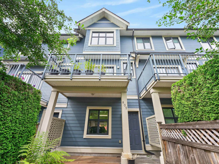 805-8485 New Haven Close, Burnaby, BC, V5J 0B7