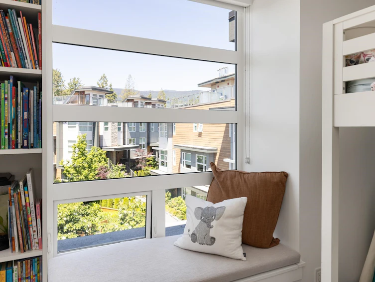 215-2060 Curling Road, North Vancouver, BC, V7P 0E1 - 26