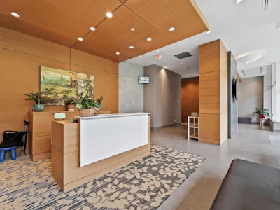 401-888 Arthur Erickson Place - 3