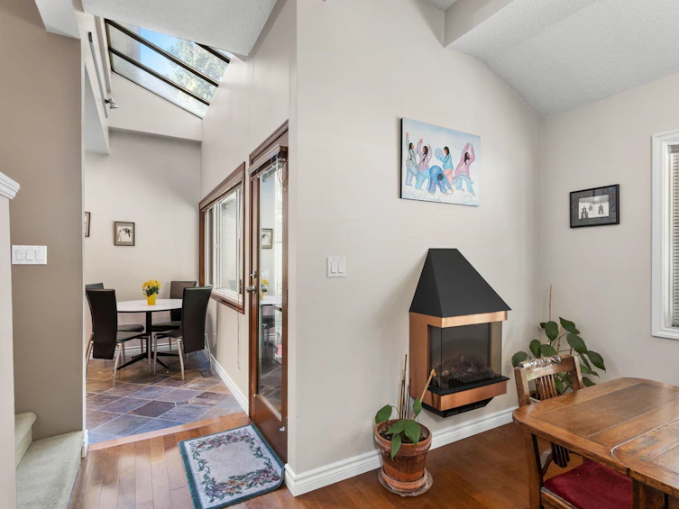 1747 Rufus Drive, North Vancouver, BC, V7J 3L8 - 10