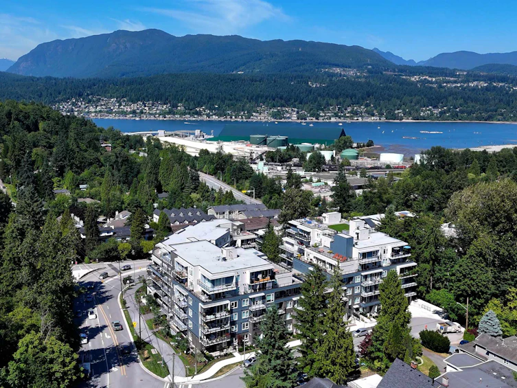 213-2002 St. George Street, Port Moody, BC, V3H 0N4