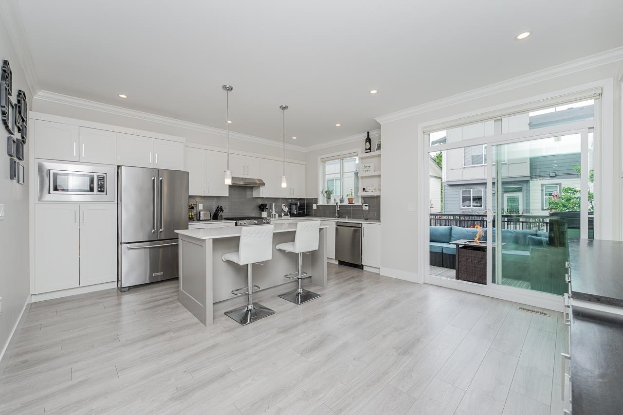 53-15665 Mountain View Drive, Surrey, BC, V3Z 0W8
