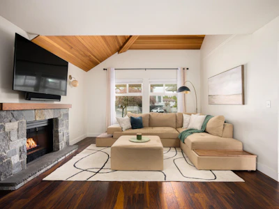 8572 164a Street - 4