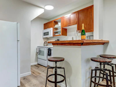 44-4388 Northlands Boulevard - 4