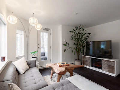 203-370 Carrall Street - 5