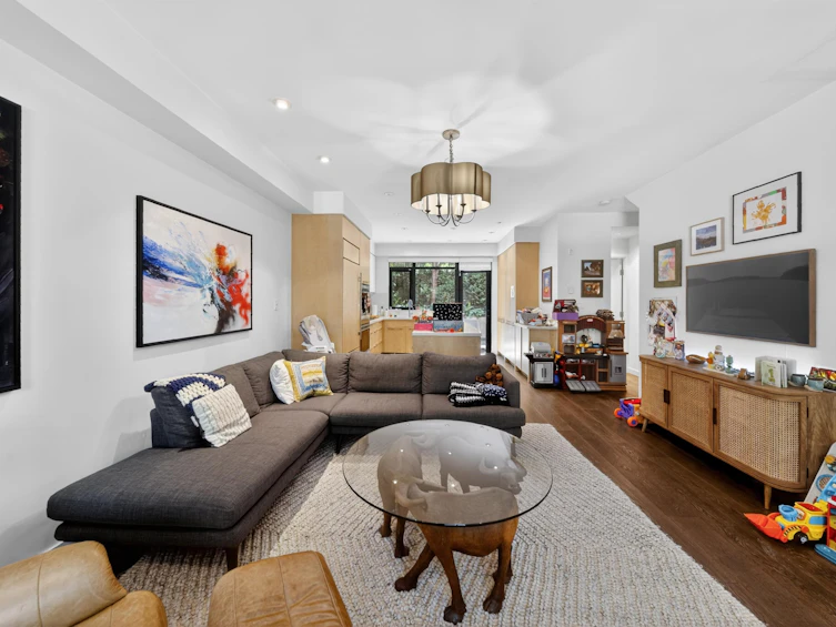 1088 W 7th Avenue, Vancouver, BC, V6H 0B5 - 11
