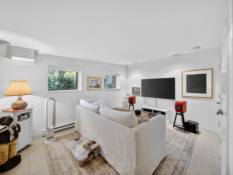 1088 W 7th Avenue, Vancouver, BC, V6H 0B5 - 21
