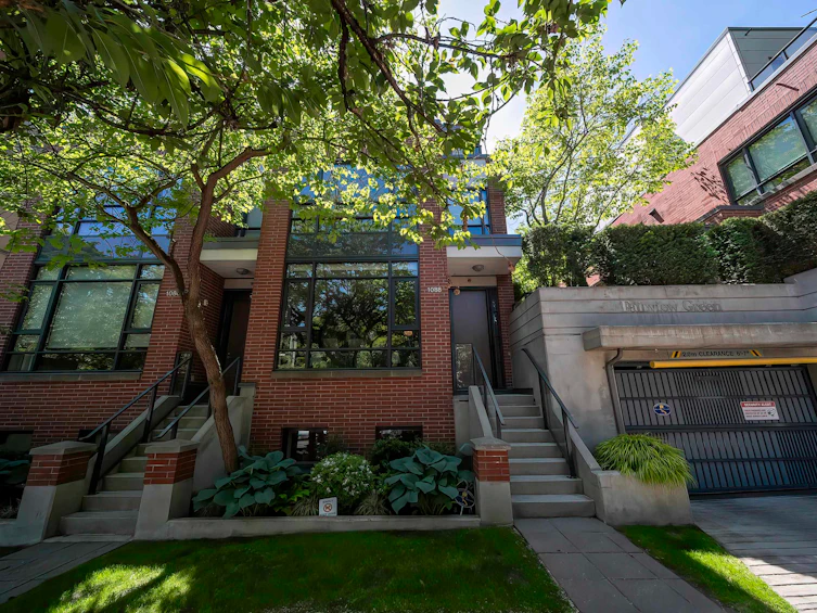 1088 W 7th Avenue, Vancouver, BC, V6H 0B5 - 4
